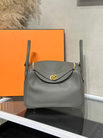 HERMES Lindy 26 - Gris Meyer 0L 積雨雲灰金 U