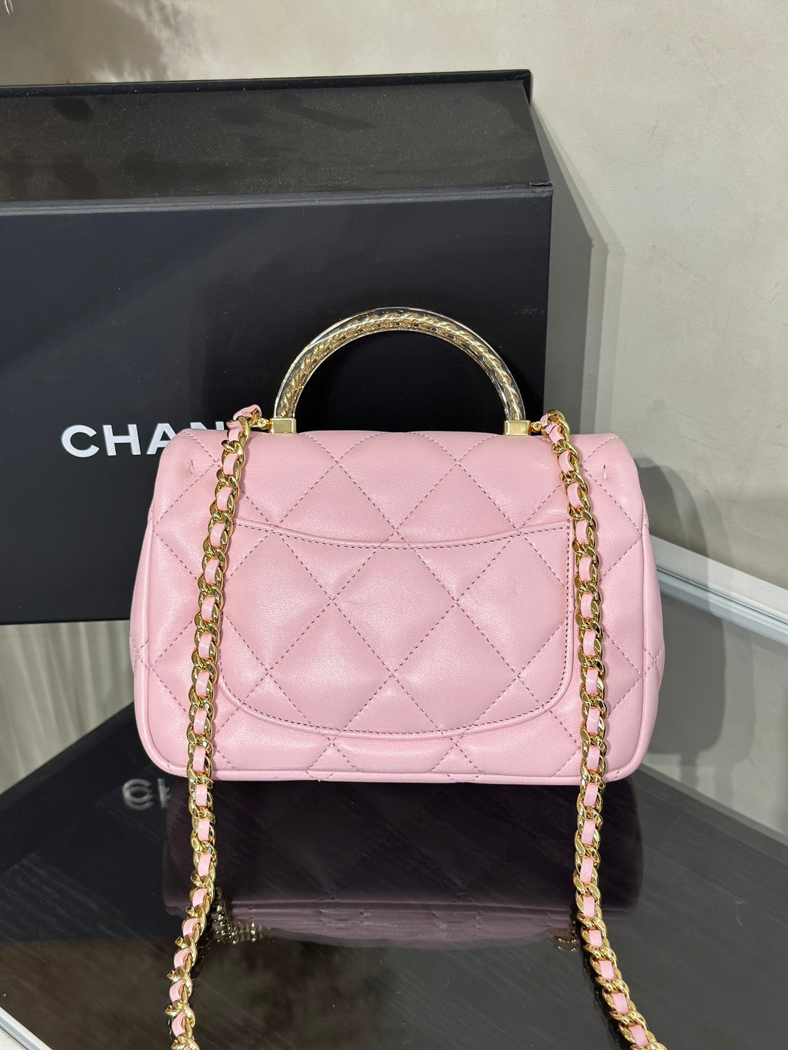CHANEL 24S壓克力手提Mini CF20 - 粉金