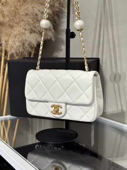 CHANEL 24S珍珠湯圓調節口蓋包 20 - 白金