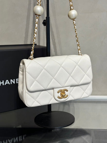 CHANEL 24S珍珠湯圓調節口蓋包 20 - 白金