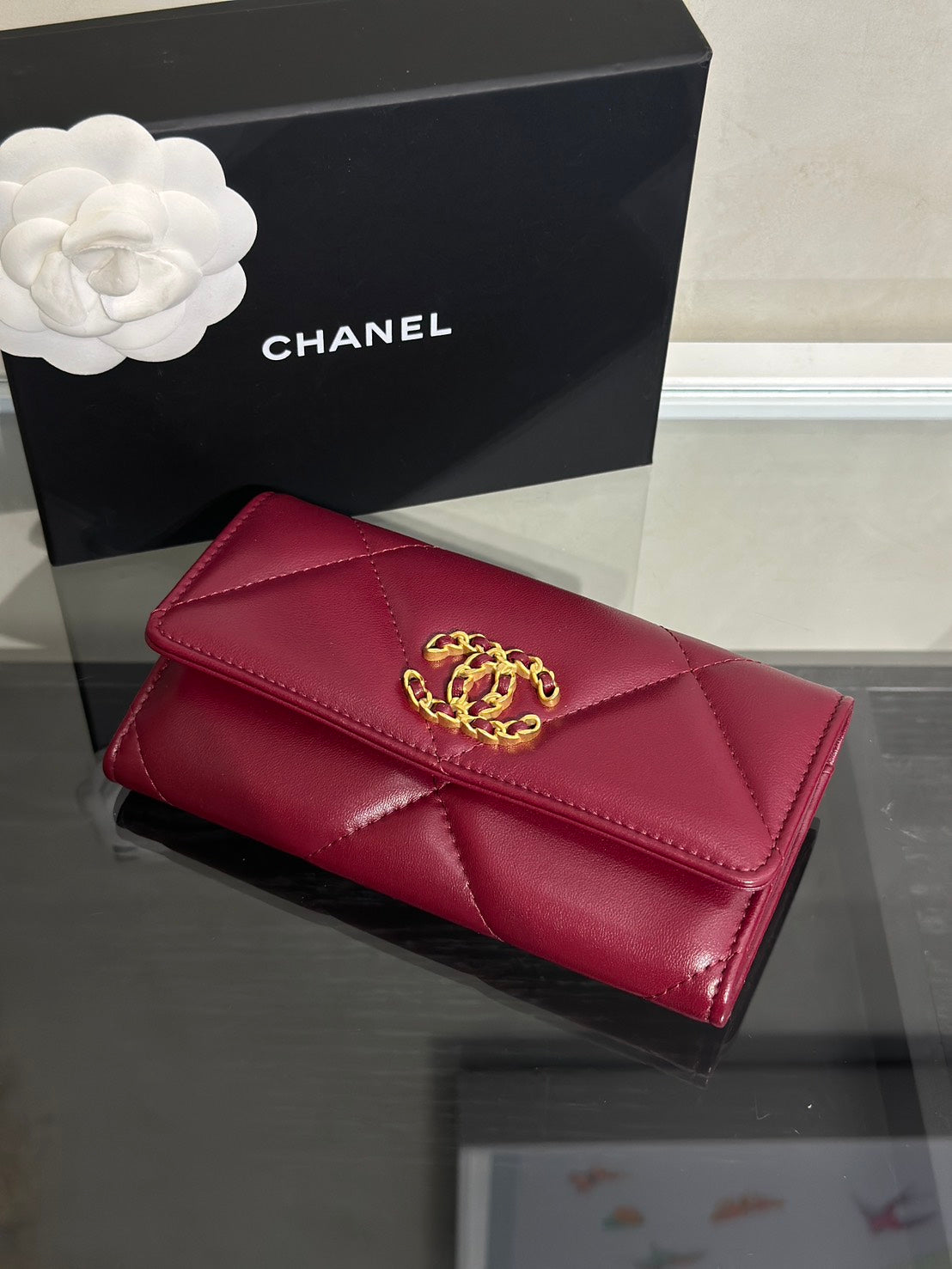 CHANEL 19 菱格紋雙折中夾 - 酒紅金