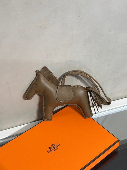 HERMES Rodeo中馬 - Etoupe 18 大象灰 W