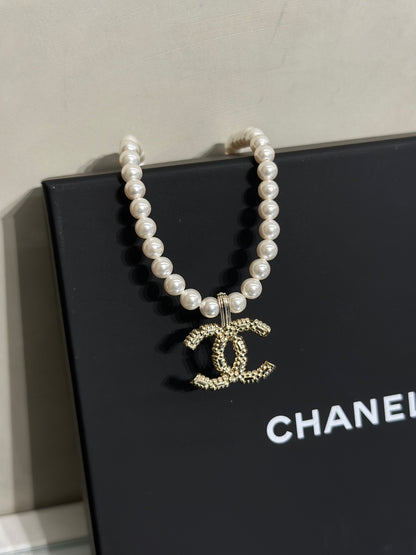 CHANEL 24V珍珠水鑽項鍊