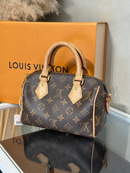 LOUIS VUITTON Speedy Bandouliere 20 - 黑邊背帶