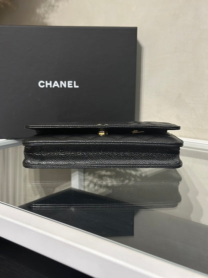 CHANEL 經典粒面牛皮WOC - 黑金31開