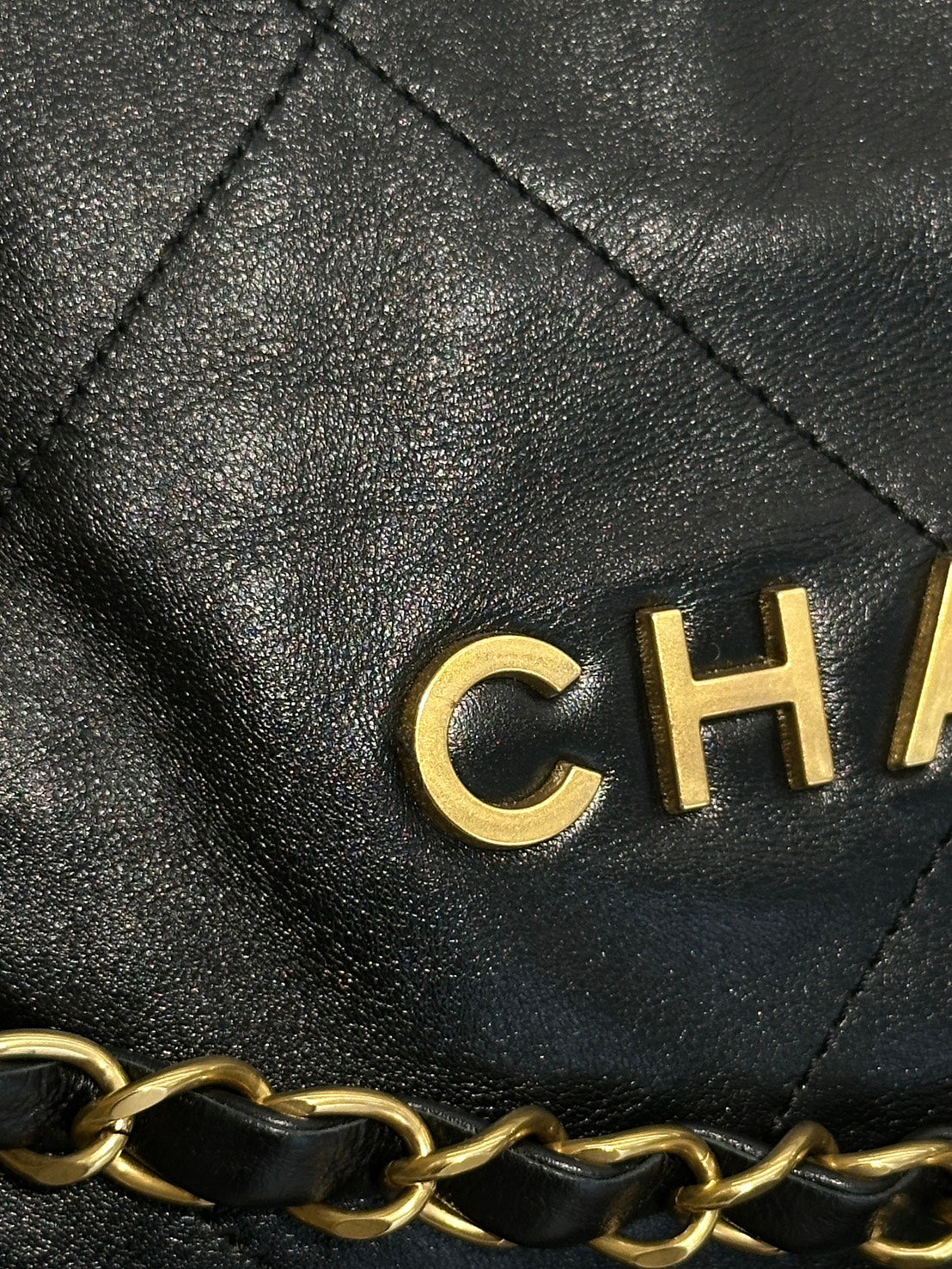 CHANEL 22 Bag - 小號黑金