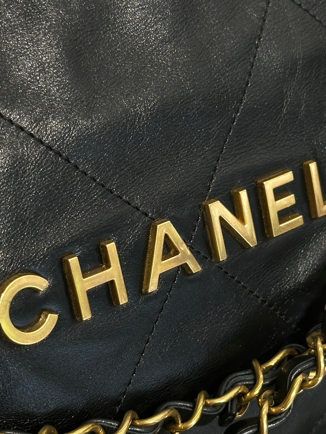 CHANEL 22 Bag - 小號黑金