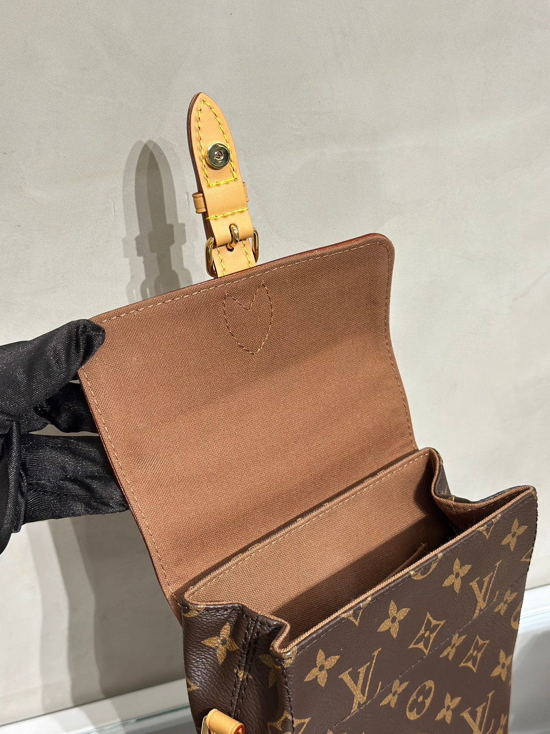 LOUIS VUITTON Soho後背包 - Mini