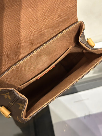 LOUIS VUITTON Soho後背包 - Mini
