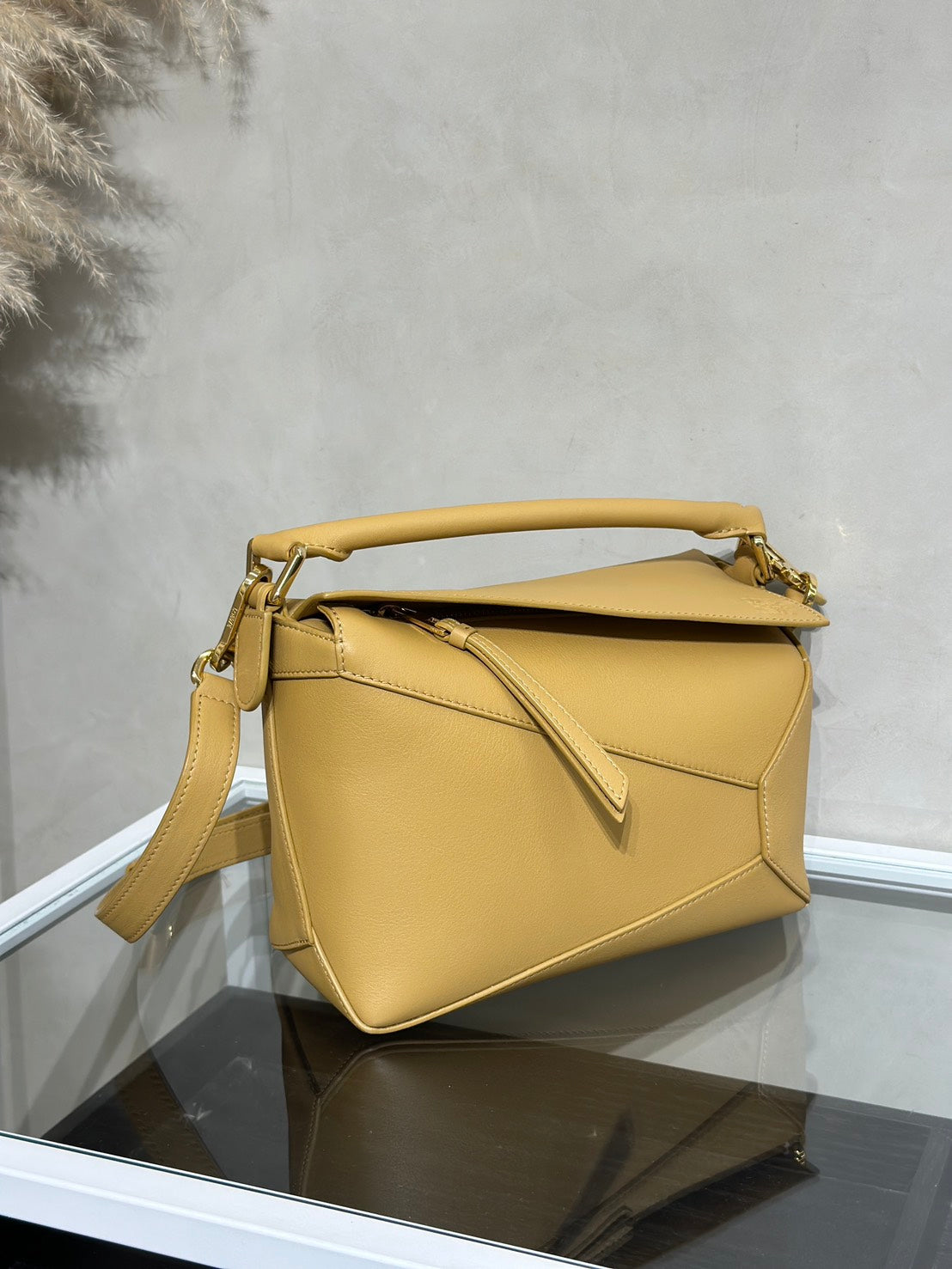LOEWE Puzzle小牛皮手袋 - 小號薑黃色
