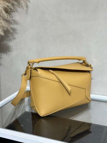 LOEWE Puzzle小牛皮手袋 - 小號薑黃色