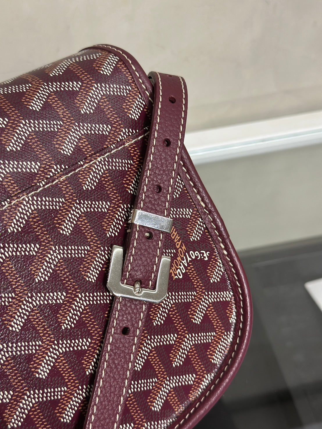 GOYARD Belvedere 郵差包 - 小號酒紅