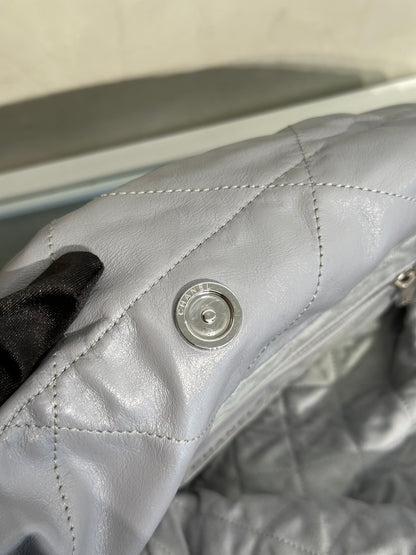 CHANEL 22 Bag - 中號灰銀