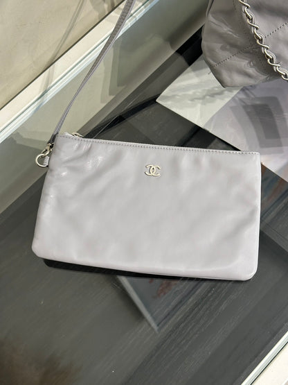 CHANEL 22 Bag - 中號灰銀