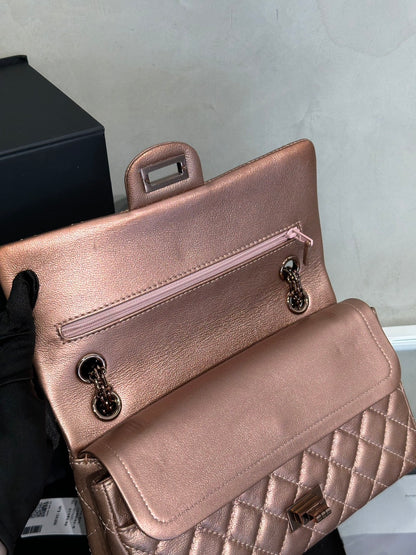 CHANEL 2.55經典口蓋包 24 - 玫瑰金