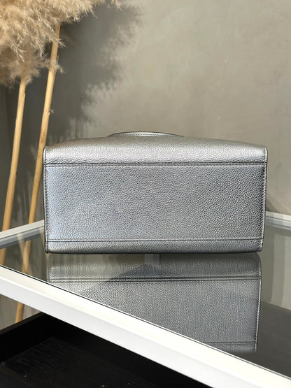 FENDI SumShine Tote - 銀