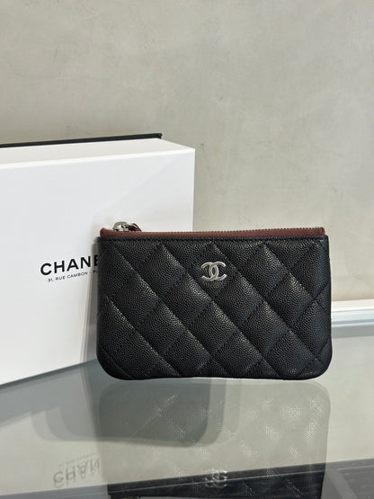 CHANEL 經典一字拉鍊零錢包 - 黑銀