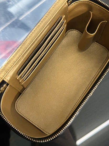 CHANEL 經典羊皮金球長盒子 - 黑金