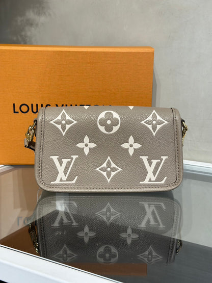LOUIS VUITTON Nano Diane法棍包 - 斑鳩灰