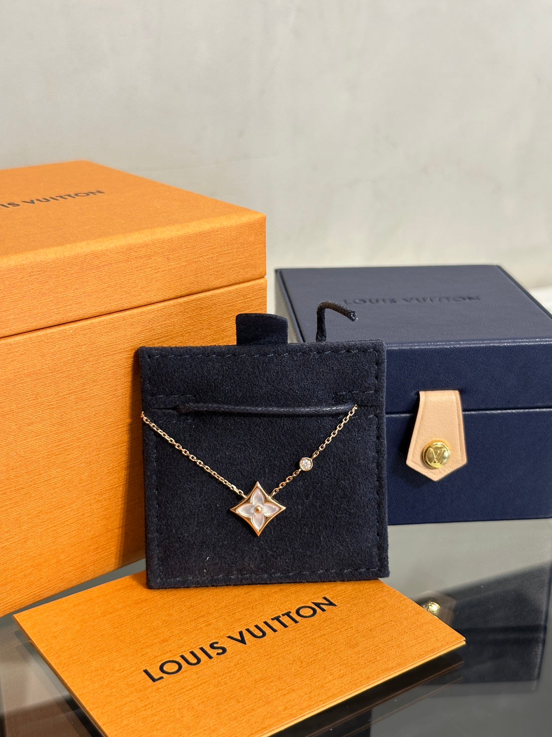 LOUIS VUITTON Color Blossom BB Star18K玫瑰金鑽石項鍊 - 0.04carat