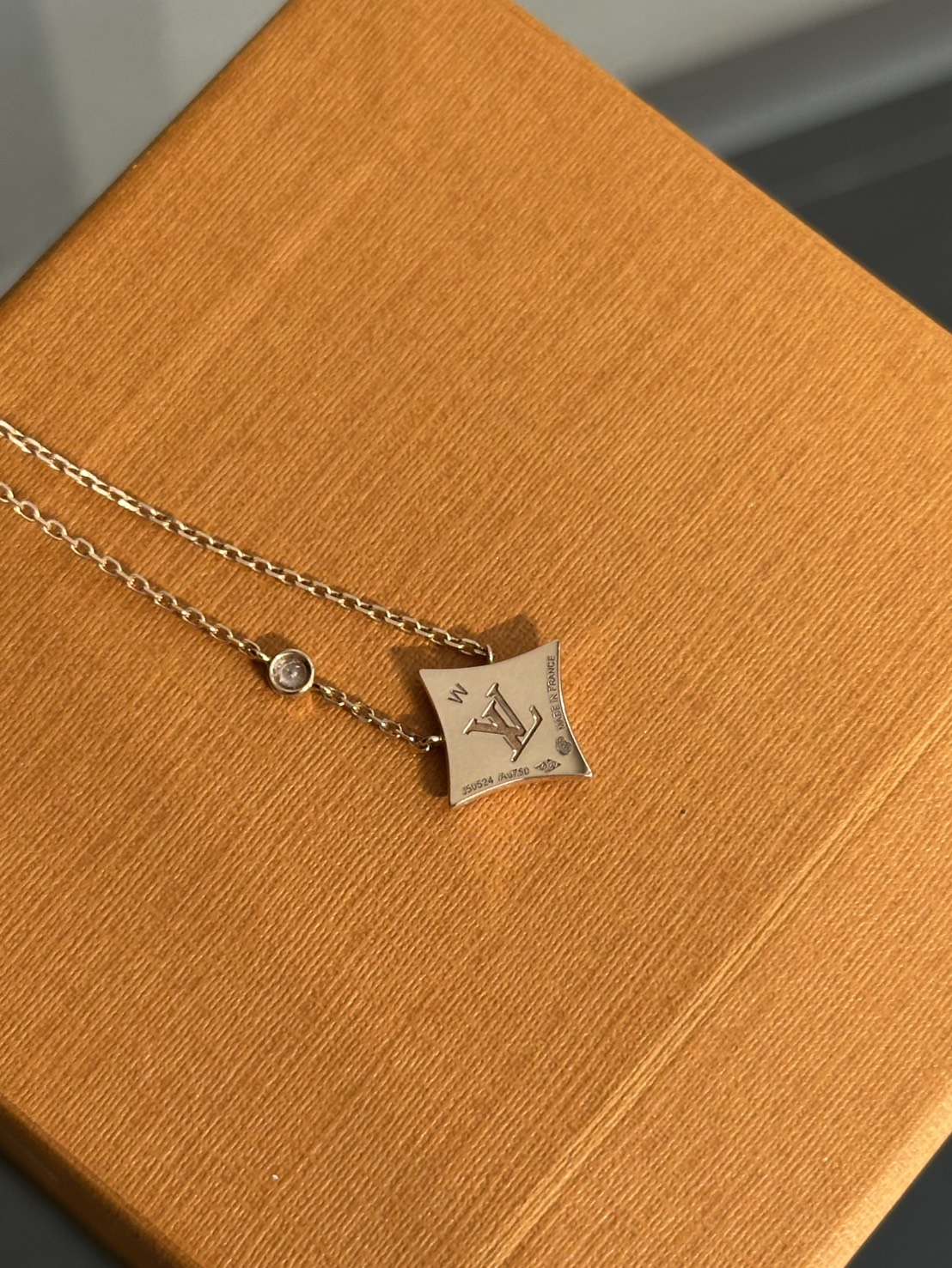 LOUIS VUITTON Color Blossom BB Star18K玫瑰金鑽石項鍊 - 0.04carat