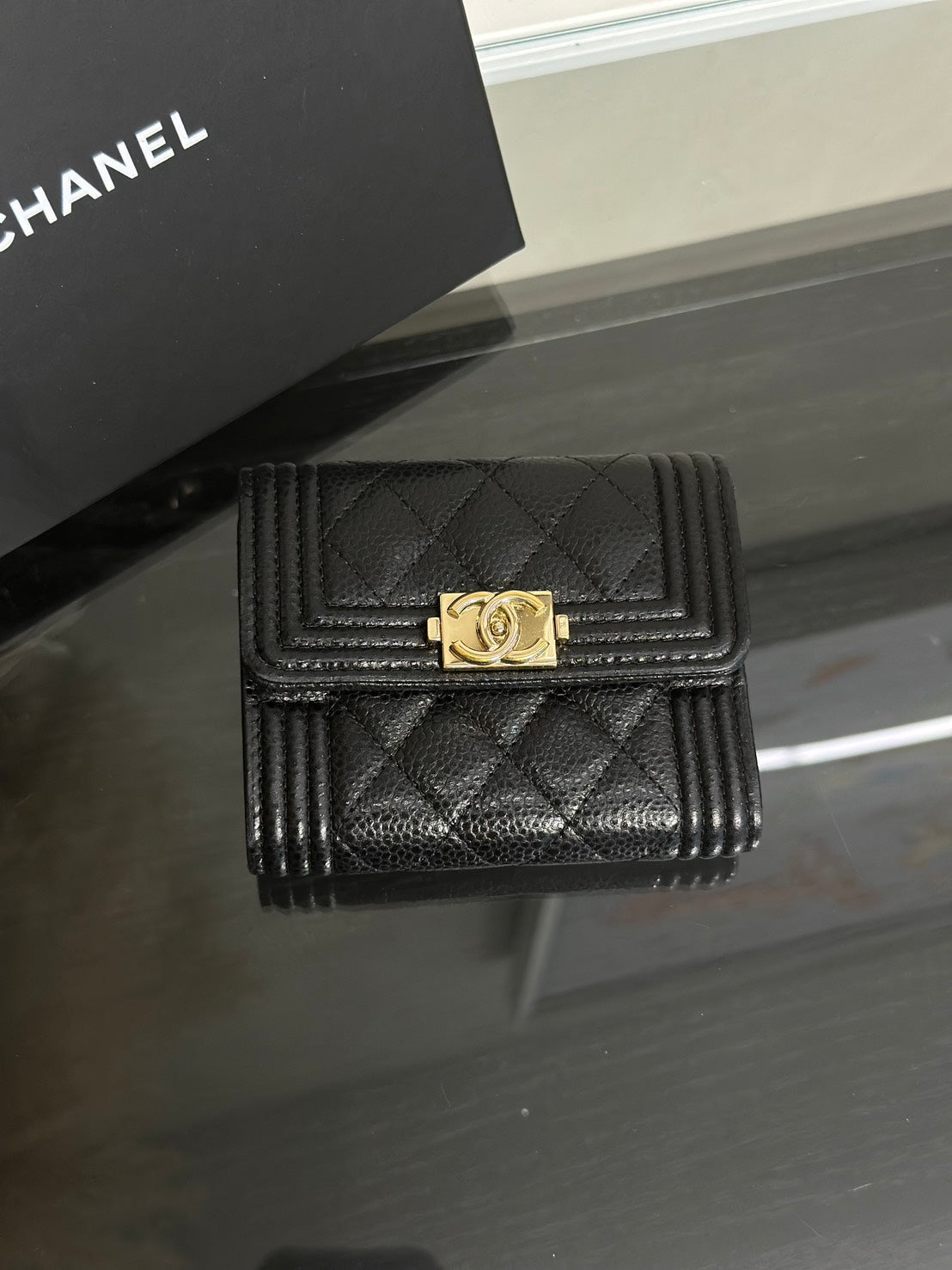 CHANEL Boy迷你三折短夾 - 黑金29開