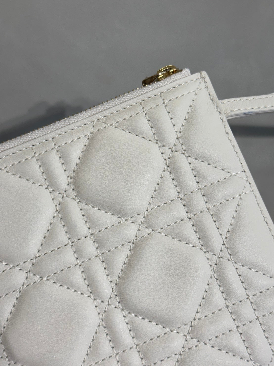 DIOR Toujours小牛皮托特包 - 小號白金