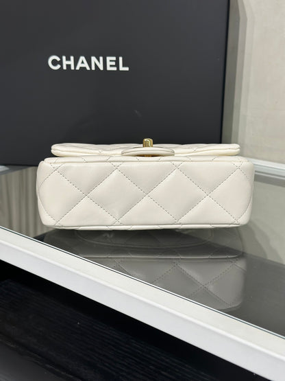 CHANEL 24S壓克力手提Mini CF20 - 白金