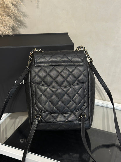 CHANEL 薩爾茨堡雙肩包 - 中號黑金