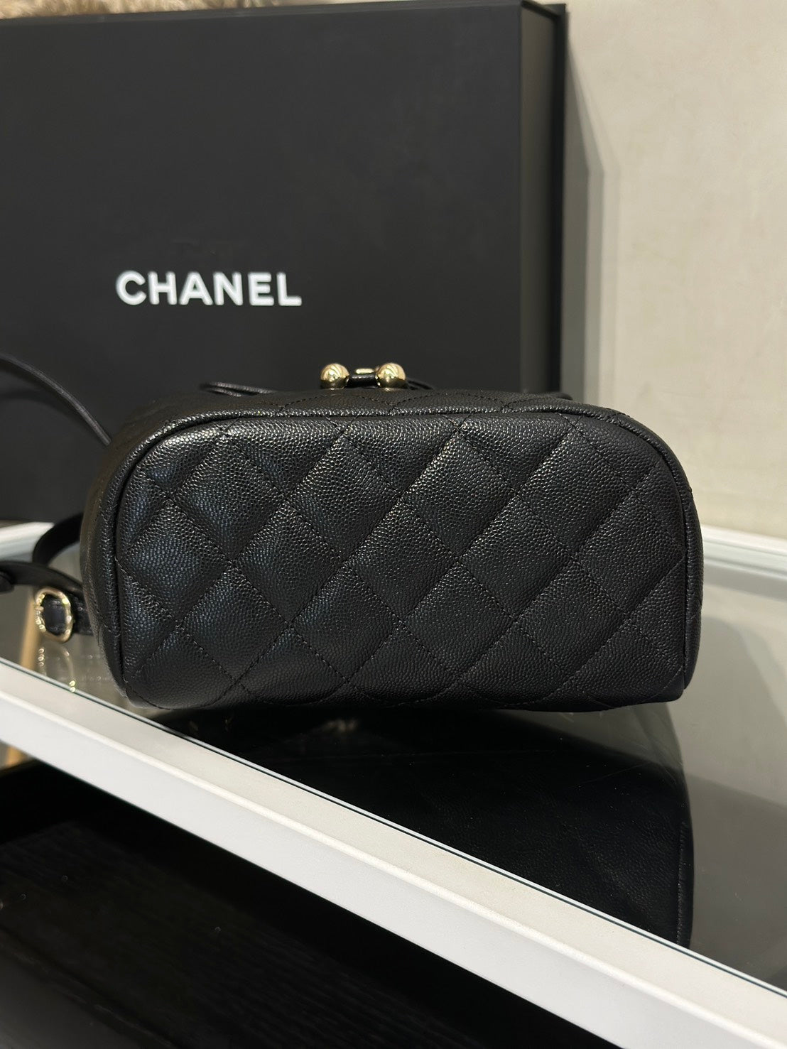CHANEL 薩爾茨堡雙肩包 - 中號黑金