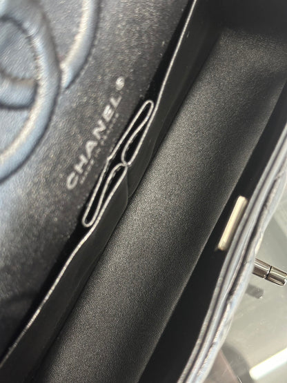 CHANEL 經典口蓋包 CF25 - 羊皮So Black