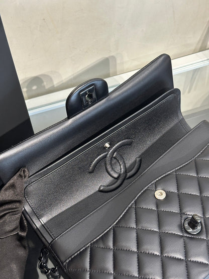 CHANEL 經典口蓋包 CF25 - 羊皮So Black