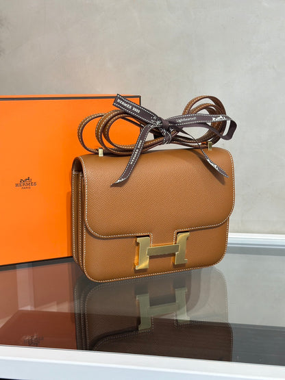 HERMES Mini Constance 19 - Gold 37 金棕金 Z
