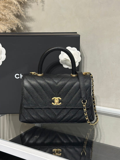 CHANEL Coco Handle V紋 -  小號黑金26開