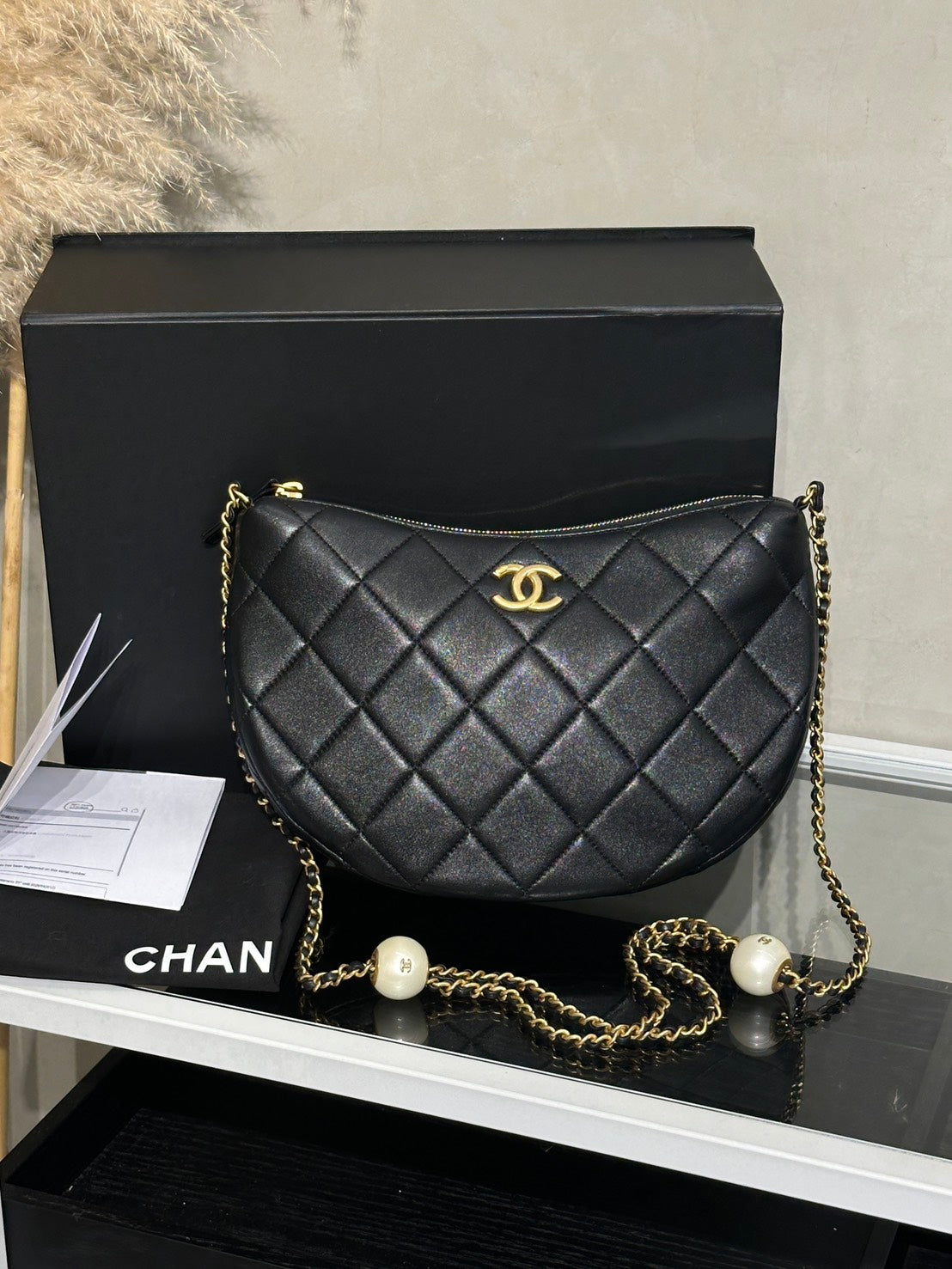 CHANEL 24S珍珠湯圓調節月亮包 - 大號黑金