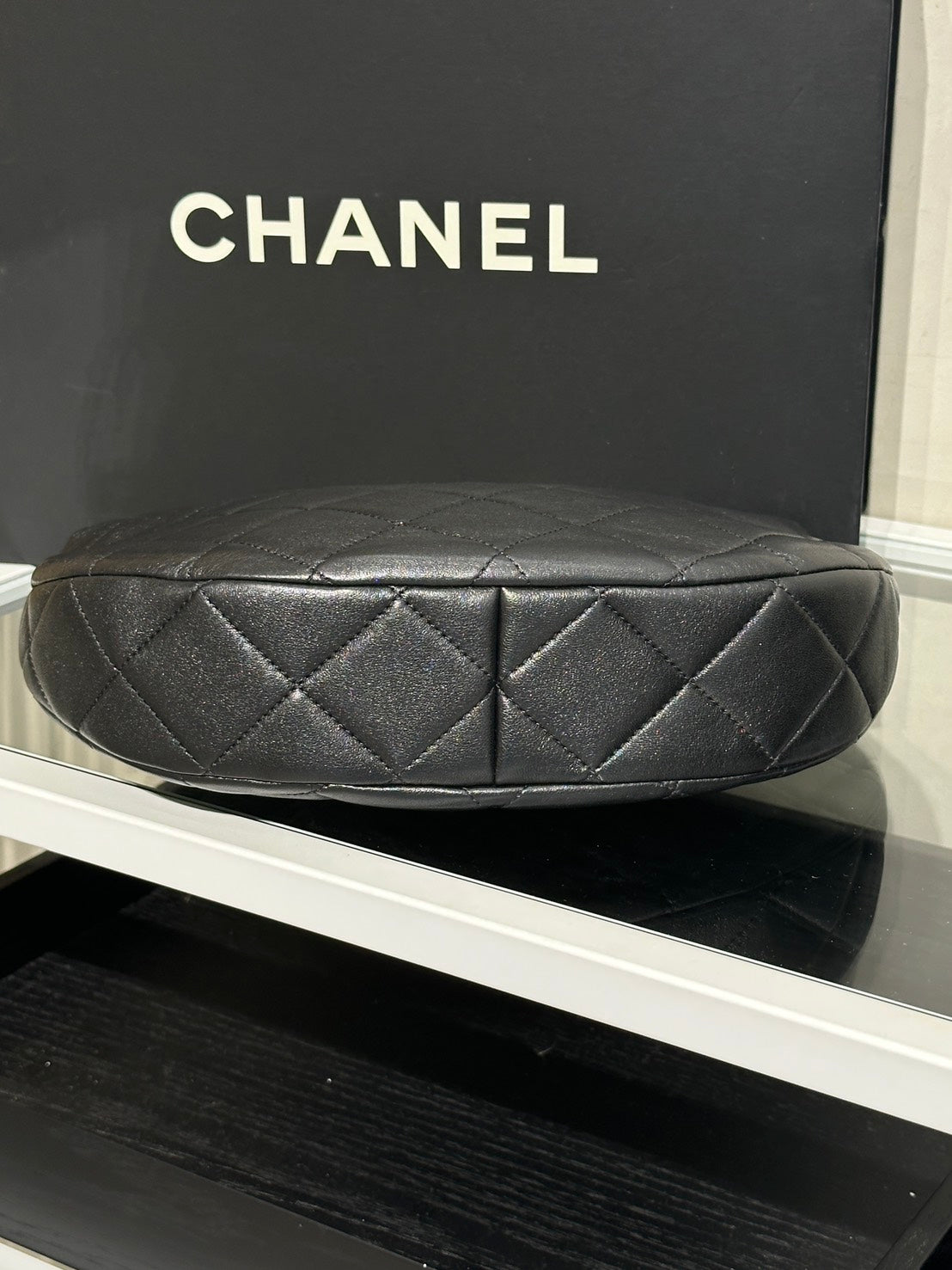 CHANEL 24S珍珠湯圓調節月亮包 - 大號黑金