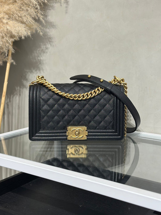 CHANEL Boy25 粒面牛皮口蓋包 - 黑金