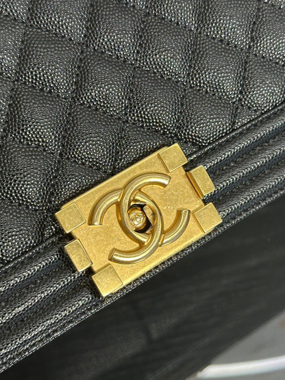 CHANEL Boy25 粒面牛皮口蓋包 - 黑金