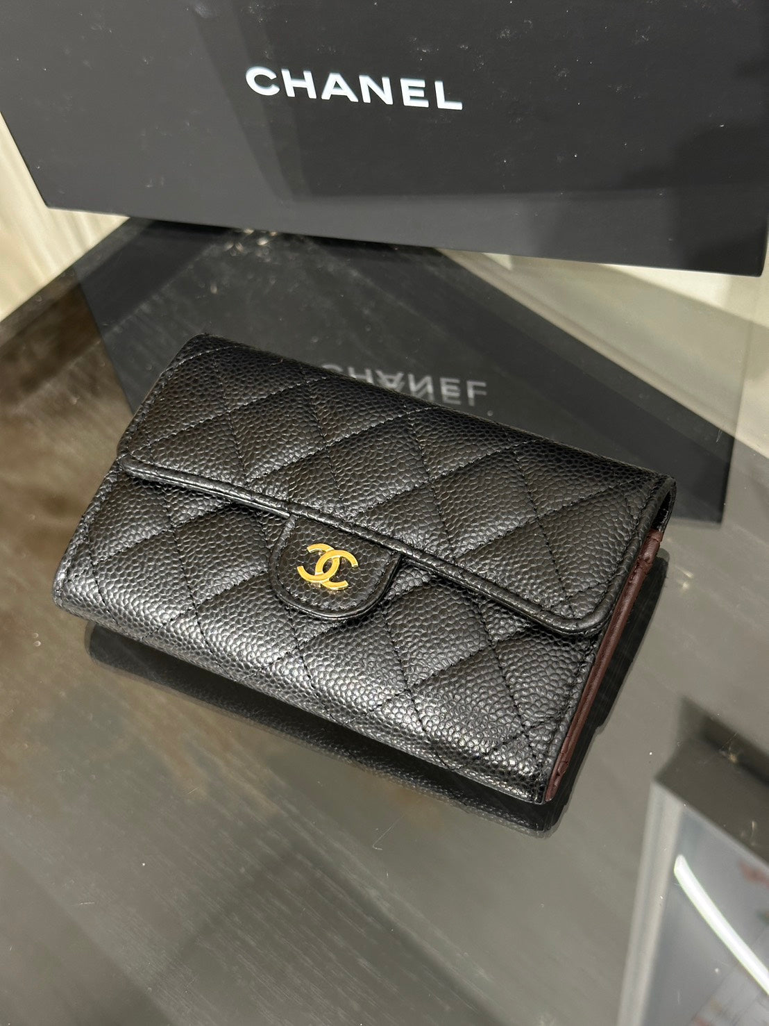 CHANEL 經典粒面牛皮中夾 - 黑金