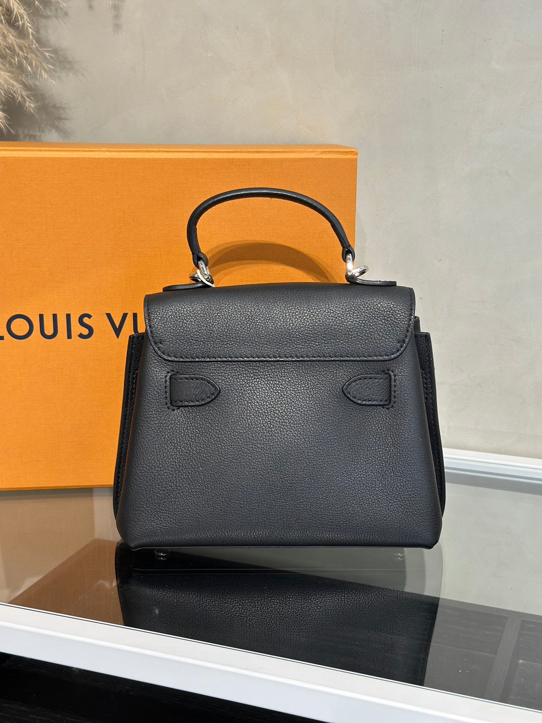 LOUIS VUITTON LockMe Ever - Mini黑銀