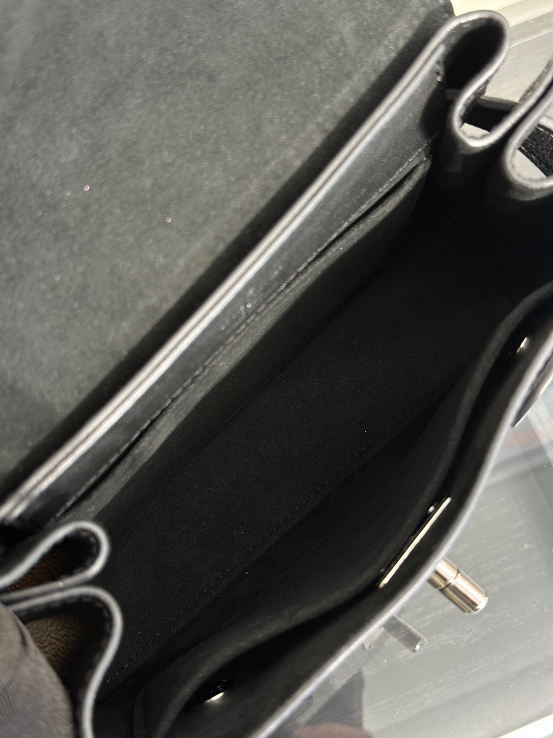 LOUIS VUITTON LockMe Ever - Mini黑銀
