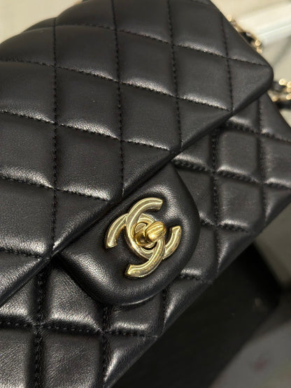 CHANEL 經典口蓋包Mini CF20 - 黑金