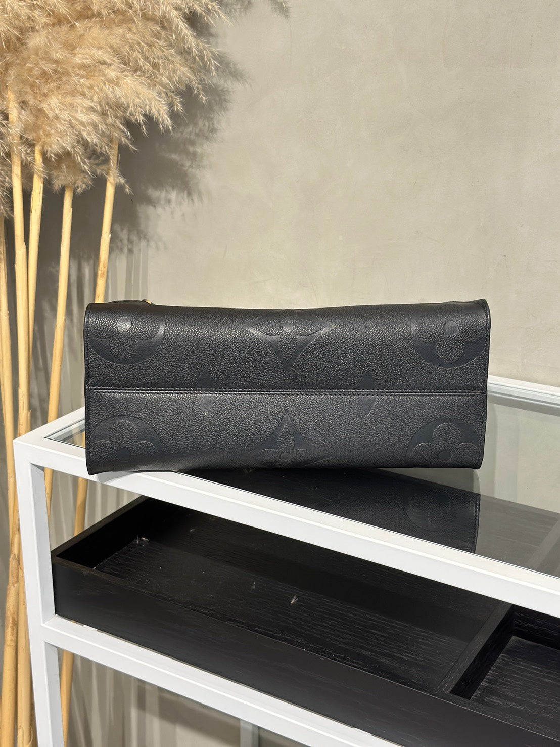 LOUIS VUITTON On The Go - MM黑