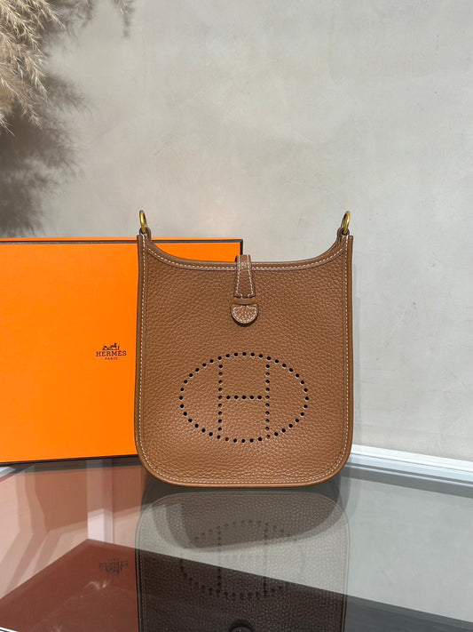 HERMES Mini Evelyne - Gold 37 金棕金 W