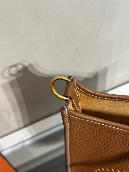 HERMES Mini Evelyne - Gold 37 金棕金 W