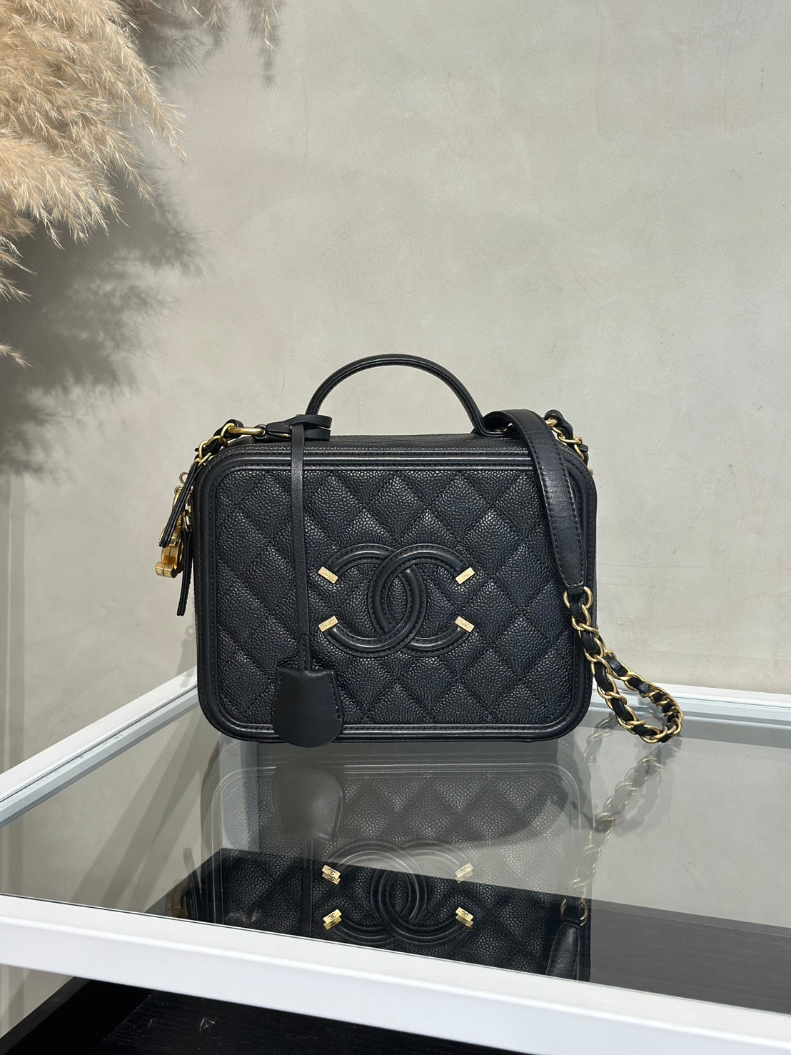 CHANEL Vanity Case相機包 - 中號黑金26開