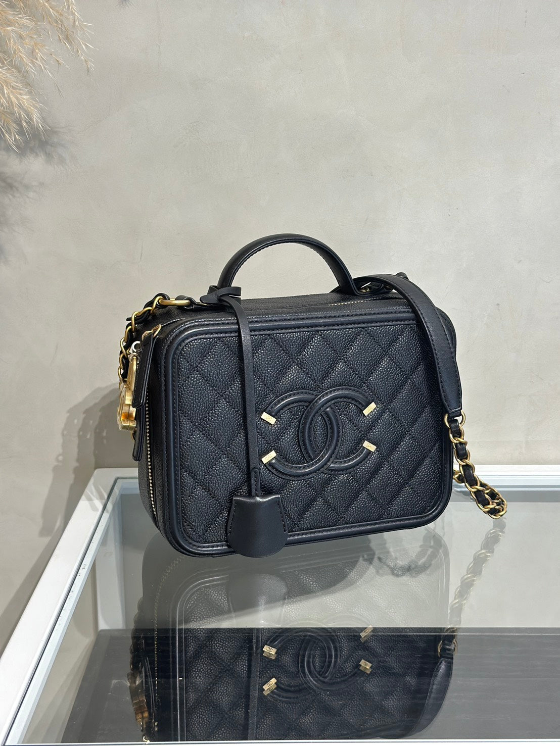 CHANEL Vanity Case相機包 - 中號黑金26開