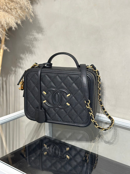 CHANEL Vanity Case相機包 - 中號黑金26開