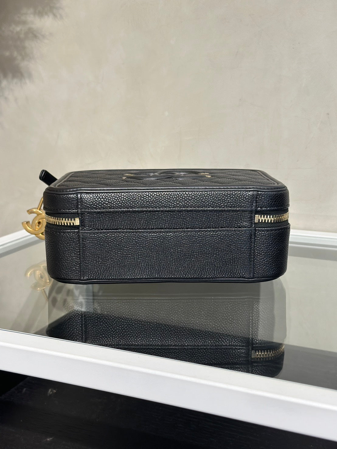CHANEL Vanity Case相機包 - 中號黑金26開