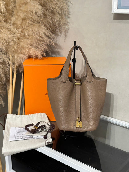 HERMES Picotin 18 - Beige De Weimar D0 威瑪犬米金 Y